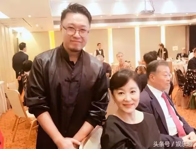 當年被譽「最佳螢幕情侶」，如今看｢72歲秦漢與64歲林青霞」，才知什麼是美、帥一輩子！