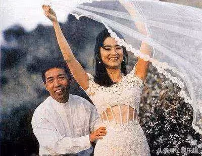 當年被譽「最佳螢幕情侶」，如今看｢72歲秦漢與64歲林青霞」，才知什麼是美、帥一輩子！