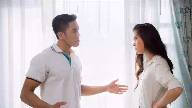婆婆:「給公婆買房是你的義務」,話音剛落,兒媳果斷提出離婚