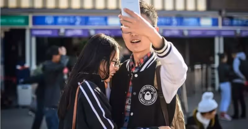 母親給30萬買房，婆婆連夜來家裡要錢：「你小叔子結婚要30萬」
