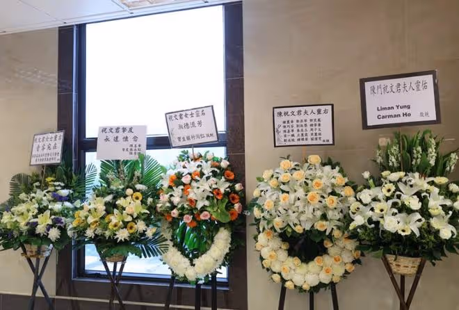 祝文君癌症去世，眾星送花圈到靈堂悼念，去世前每天吐大半杯血