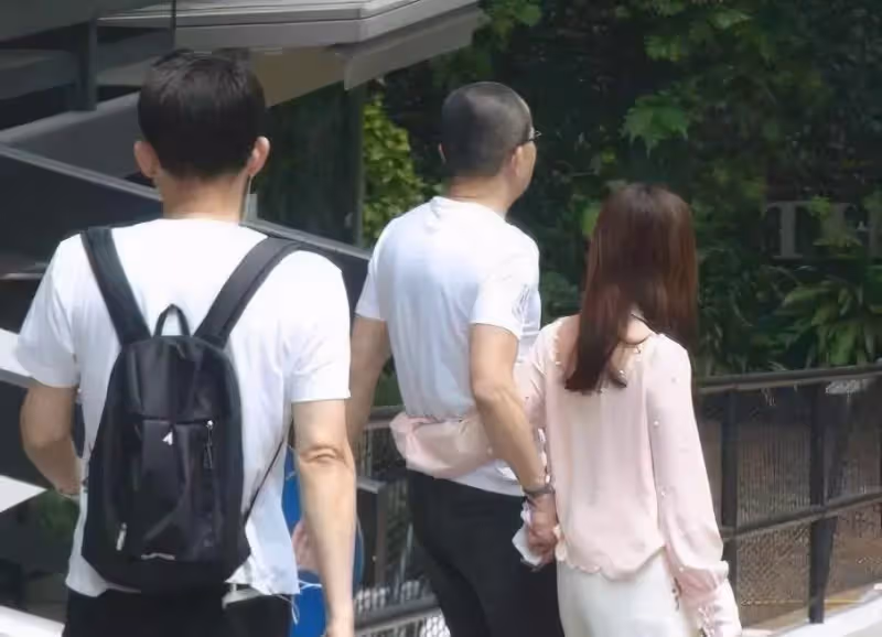與李澤楷相戀5年,卻始終沒能嫁入豪門,郭嘉文到底差點什麼?