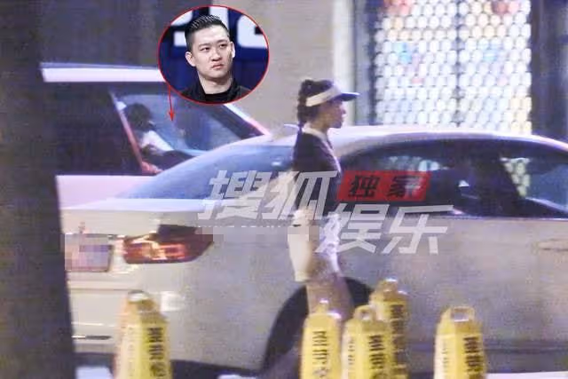 曹雲金身邊又換新人？與神秘女子一同泡吧回家，女方穿長靴身材辣