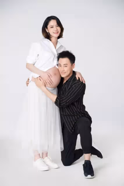 林峯張馨月將補辦兩場婚禮,計劃今年拼二胎,1歲半女兒乳名曝光