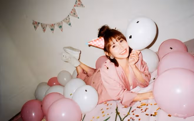 28歲女星宣布結婚喜訊！曬婚紗照甜蜜般配，被曝未婚先孕放棄工作