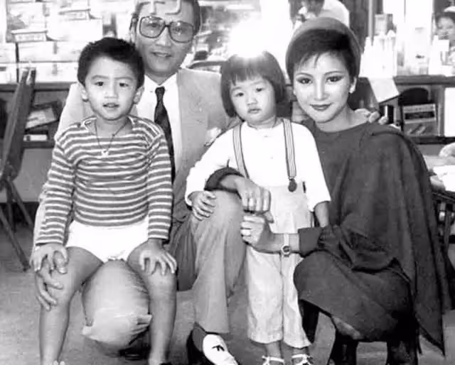 因「黃藥師」爆紅！ 三任妻子個個貌美如花 「脾氣梗直差點被謝賢掌摑」 今86歲依然堅持拍戲 ！