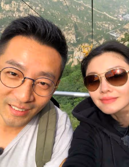 張朝陽也吃大s離婚瓜，曾偷拍婚禮被汪小菲罵，稱已道歉不再直播