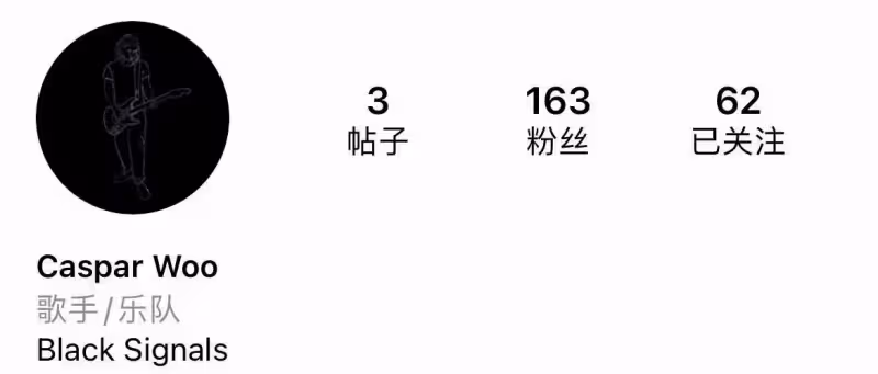 港姐吳婉芳26歲長子低調出道!長髮飄飄氣質柔美,顏值不輸媽媽,網狂喊:後繼有人了