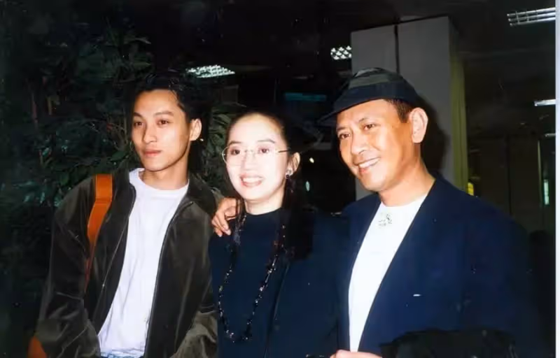 譚耀文與任達華飆戲!怒扇自己13個巴掌,攝影師被嚇到坐在地上