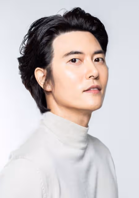 靠《豪傑春香》火遍中國,韓國男星在熙曲折甜蜜的愛情之路!
