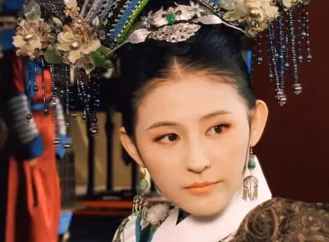 《甄嬛傳》幕後:周迅是原定第一女主,李東學主動刪減與孫儷吻戲