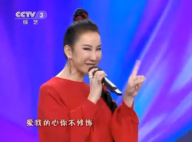 是不是整過頭？李玟「曬47歲躺床素顏照」無懼酸民　高EQ認「我從不是美女」下句話全網讚翻❤️