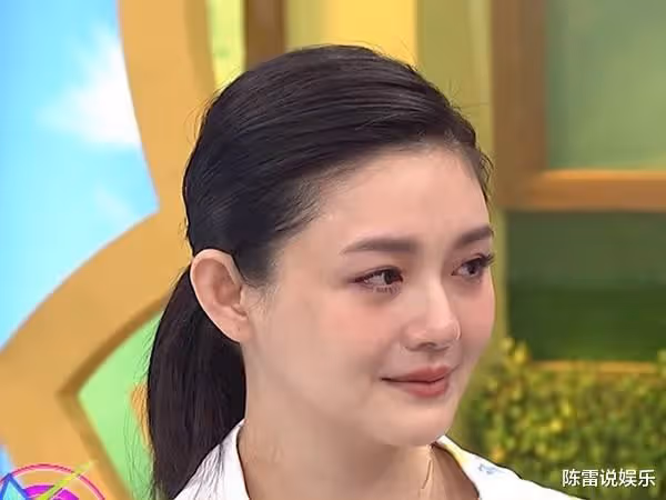 大S得有多麼崩潰，才選擇讓十年的愛情走到盡頭！