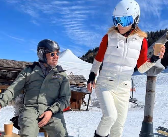 百億闊太李美慧確診,康復後全家到國外旅遊,大25歲老公老當益壯