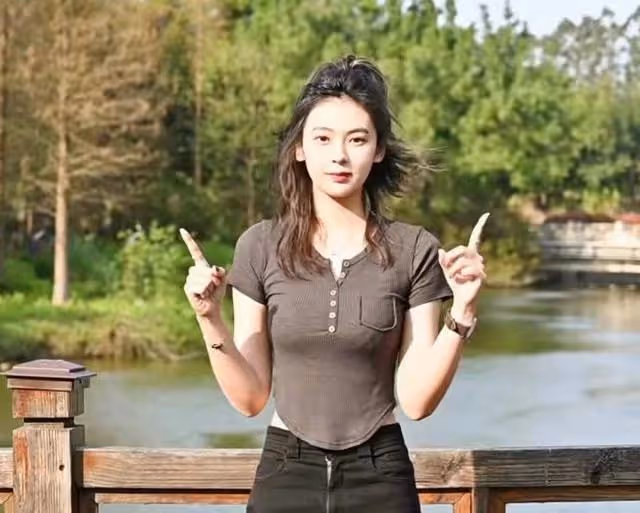 8位撞臉明星的網紅:張翰牙縫都被複製,小馬雲落魄,杜某平被抓