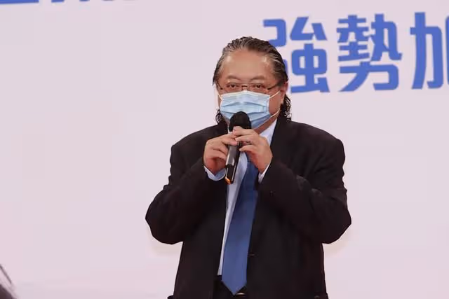 地位不保？TVB主題曲一姐菊梓喬被指遭冷待，懶理傳聞：沒感覺