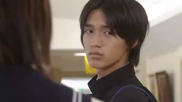 靠《一公升的眼淚》爆紅!錦戶亮「當年憂鬱小生氣質」圈粉無數 37歲「變長髮蓄鬍大叔」近照掀議論