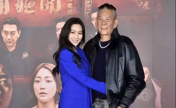 「孝女」曾莞婷為亡父扛債苦養母,靠本土劇翻身卻被酸,今翻身手下50名員工,笑問:演八點檔丟人嗎