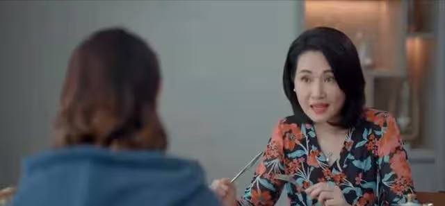 復出被挖舊情史!53歲前港姐對愛情失去信心,曾被追討14萬分手費