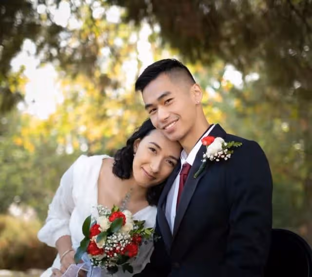 大秀好身材！56歲美魔女羅霖曬比基尼美照，皮膚白滑猶如少女一般