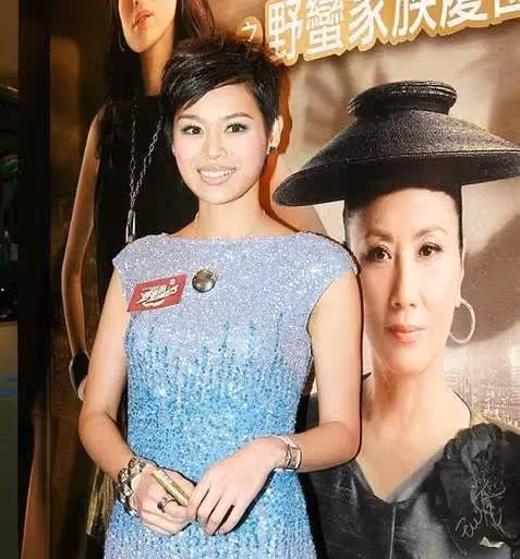 黃宗澤和胡杏兒，愛情長跑8年，為何最終還是以失敗告終？