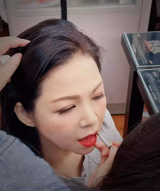 賣菜小妹成金馬影后！楊貴媚「被導演當眾數落」不敢哭出聲　「閨蜜弄到退演藝圈」心有餘悸：小心被賣掉