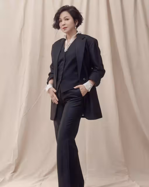 賣菜小妹成金馬影后！楊貴媚「被導演當眾數落」不敢哭出聲　「閨蜜弄到退演藝圈」心有餘悸：小心被賣掉