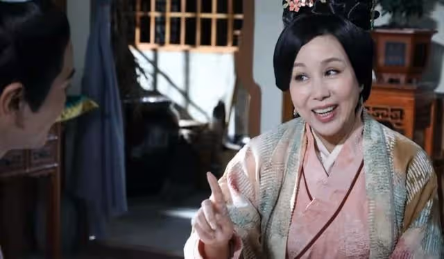 好老闆!TVB知名女星疫情下11間美甲店全停業,損失巨大仍不裁員