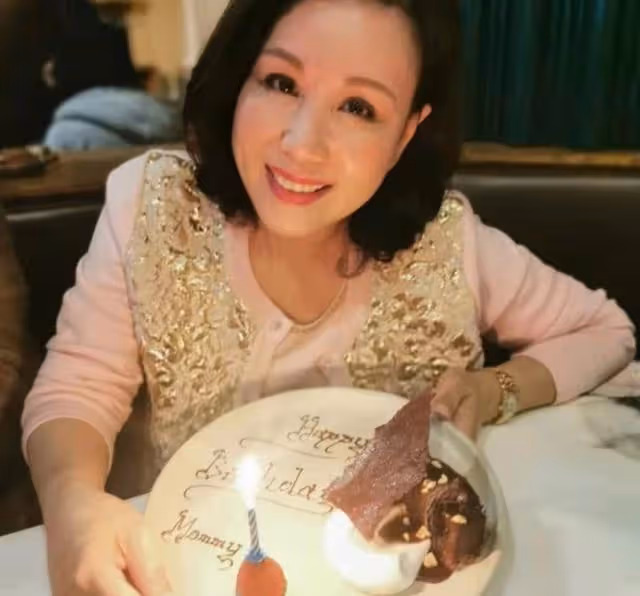 好老闆!TVB知名女星疫情下11間美甲店全停業,損失巨大仍不裁員