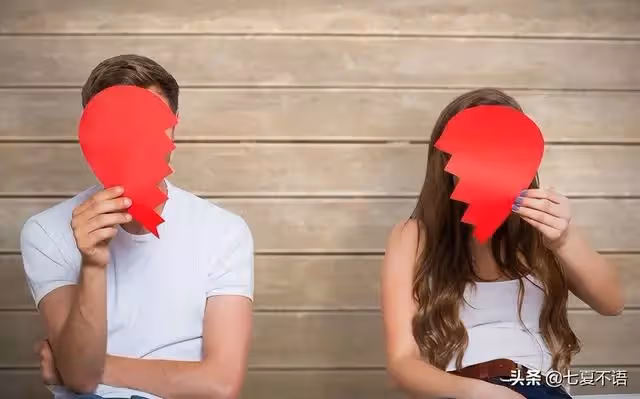 二婚1年離婚,妻子淚崩:想讓我當保姆伺候你父母兒子,絕無可能