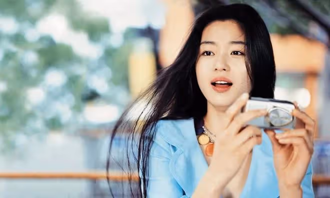 全智賢帶兒子出鏡,兒子手錶超10萬,難道傳聞是真?