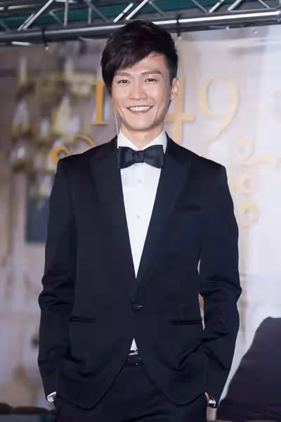 金曲歌后大方承認：我是雙性戀！自爆心目中「理想女友是她」　「交過2任女友」父母都很開放
