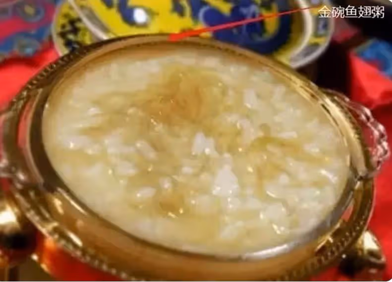本以為李湘養女兒夠「豪」了，直到看到林心如女兒吃飯：這才叫富養