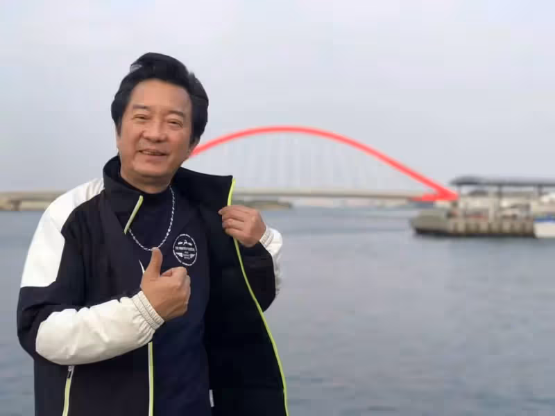 險半身不遂!《天天開心》男主持當年「重摔下半身沒知覺」65歲因傷轉行近況曝「月收入驚人」