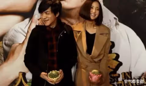 娶大我十歲的女人!母親勉強同意「婚禮上認出新娘的身份」媽媽全程流淚「說怎麼做出這樣的事」