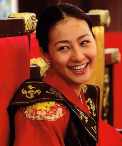 離婚後；金承佑娶了金南珠，李美妍卻至今未婚