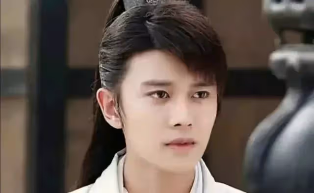 演員聶歡,陪伴任嘉倫從無到有,網友:只羨聶歡每一天
