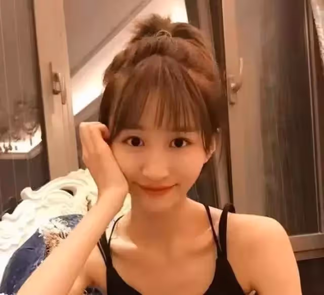 演員聶歡,陪伴任嘉倫從無到有,網友:只羨聶歡每一天