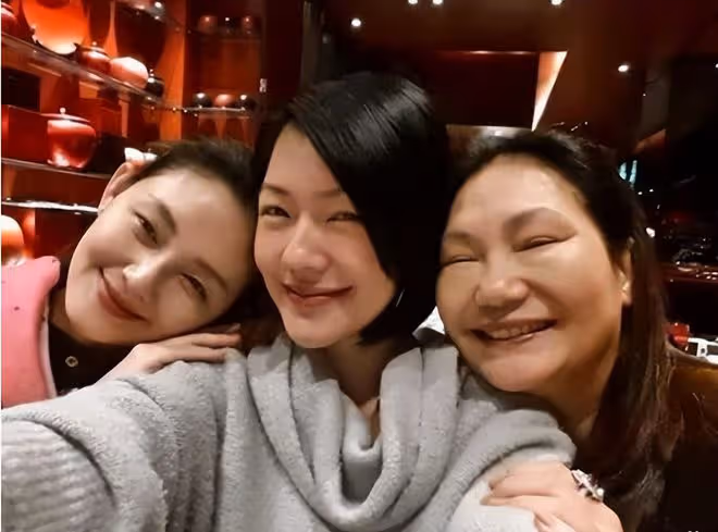 曝具俊曄隔離出關就和大S登記！女方經紀人拒回應，S媽仍怨氣未消