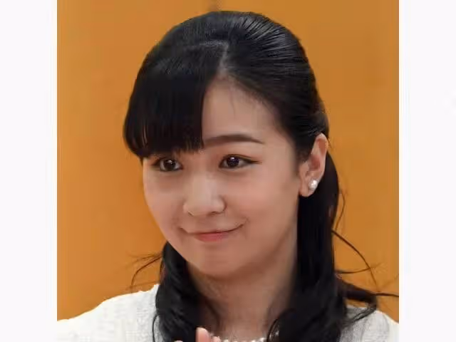 紀子妃夫婦嫁女後首亮相，文仁顯老被嘲父子像爺孫，真子歸還皇冠
