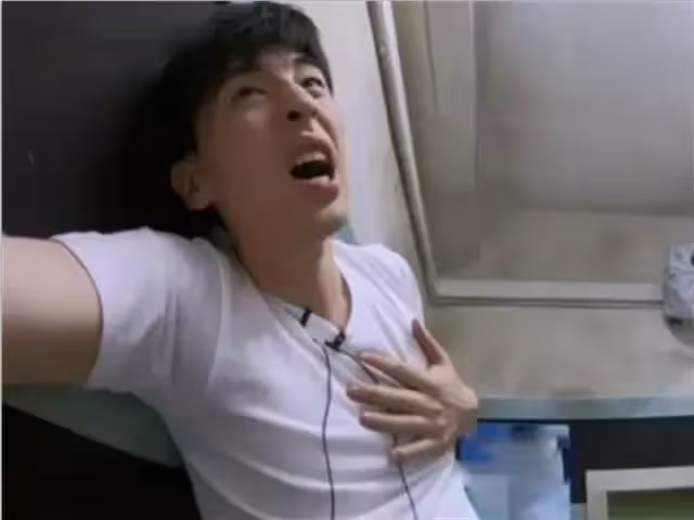 鄧倫事業的成功，來源於他的努力工作，不論是綜藝還是影視劇