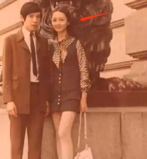 明星的媽媽有多好看?謝霆鋒媽媽太貓系,劉亦菲媽媽落落大方,劉德華媽媽簡單樸素
