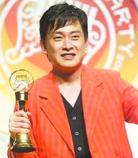 男星王識賢臥病「2愛女主動照顧」根本輪不到老婆「曝父親節更貼心」樂喊:女兒沒白疼
