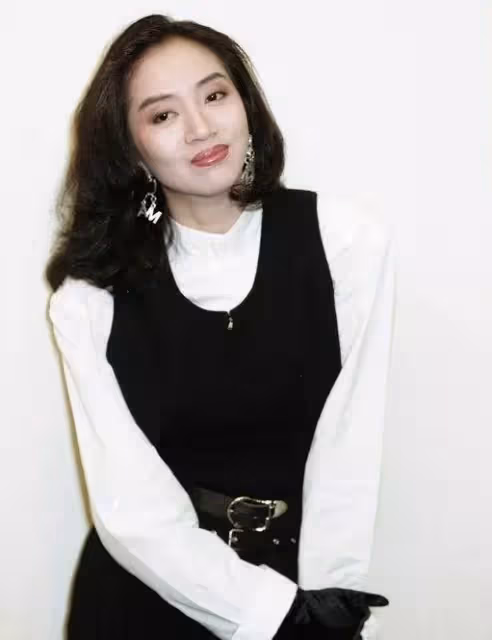 曾提告版權收入！梅艷芳親哥「出軌小三槓老母」被指見錢眼開　他突然「曬悔過書道歉」：準備當好兒子
