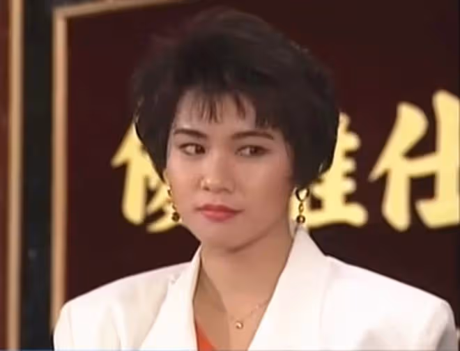 許志安初戀近況曝光,嫁富商生三娃太幸福,20歲兒子出道當模特