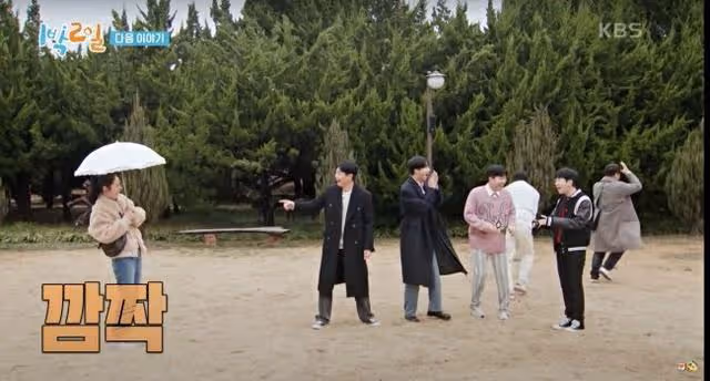 韓佳人&延政勛《兩天一夜》里親了!「搶過老婆雨傘幫撐」閃瞎全場,結婚17年初合體