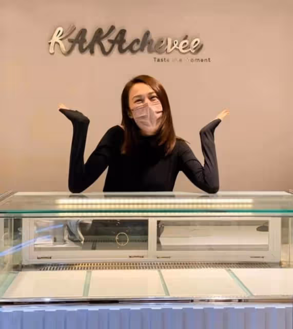 勇氣可嘉!英皇小花無懼疫市堅持開餅店當老闆,勢要當一個女強人
