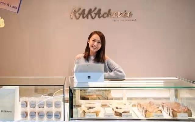 勇氣可嘉!英皇小花無懼疫市堅持開餅店當老闆,勢要當一個女強人