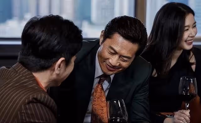 亞視新網劇《逐流時代》將播,林文龍幕後掌舵,十優港姐破格演出