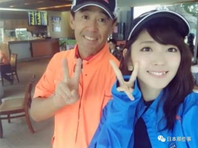 這對也大方認愛,還已經求婚!